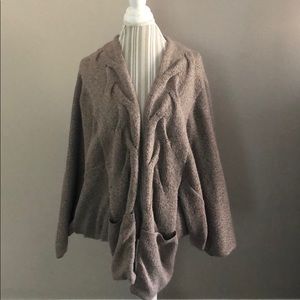 Plus size sweater / cardigan. Good condition.